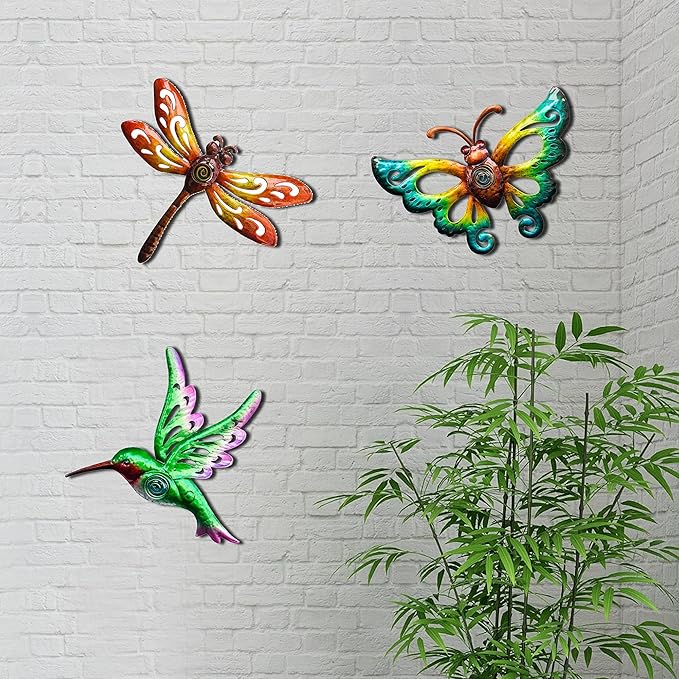 Hummingbird Butterfly Dragonfly Metal Wall Art Decor, Wall Christmas Decoration Hanging for Home Living Room Bedroom Garden Porch Patio Balcony Ornament for Indoor Outdoor, 3 pack 9 inch