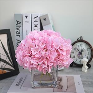Artificial Hydrangea Flowers in Vase, Silk Floral Arrangement in Vase with Faux Water for Home Decor Indoor, Room Table (Pink)