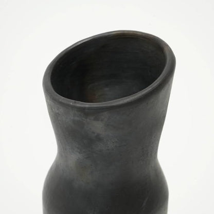 Handmade Longpi Black Pottery Vase Traditional Clay Art Piece for Home Decor and Flower Arrangement