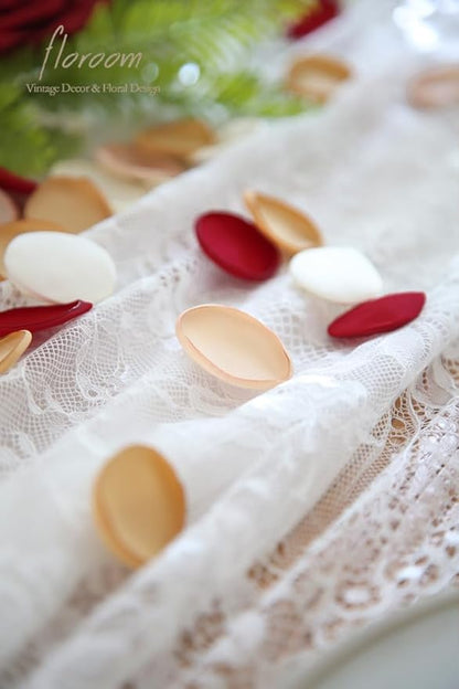 Floroom 300pcs Rose Petals Red Gold Faux Silk Flower Petals for Wedding Flower Girl Basket Aisle Scatter Cake Sweetheart Table Centerpieces Party Confetti Bridal Shower Romantic Night Decoration