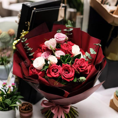 WRAPAHOLIC 20 Sheets Flower Wrapping Paper - 22.4 x 22.4 inch Black Red Color Water-Resistant Floral Bouquet Wrapping Paper, Florist Supplies Packaging for Christmas Wedding Birthday Gift DIY