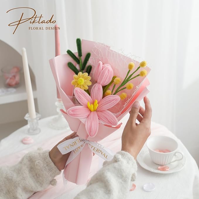 Hand-Woven Flower Bouquet Finished（1pcs） for Women Girlfriend Birthday Gift Wedding Decoration Crochet Artificial Flower, Bouquet Gift (Pink-Y)