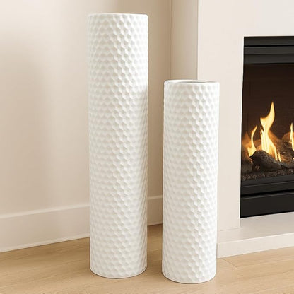 Leewadee White Tall Floor Vase, Set of 2 Decorative 24/19″ Large White Vases from Metal for Home Decor Living Room, Style with Pampas Grass for Modern, Vintage, Rustic or Farmhouse Room Decor