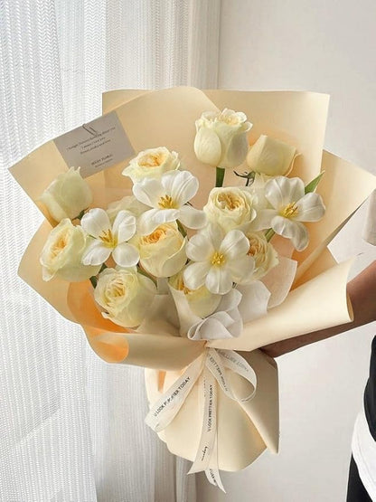 LeZakaa 20 Sheets Flower Wrapping Paper - Waterproof Reversible Floral Bouquet Paper - Cream Yellow Design for Valentine's Day, Mother's Day, Parties, Birthdays, Weddings, Baby Shower