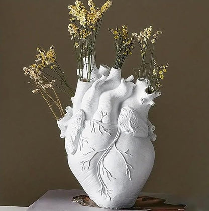 Heart Vase, Gothic Anatomical Resin Flower Pot Desktop, Human Heart Organ Shape for Dried Flower Arrangement on The Dining Table、Desktop Living Room Decoration (White)