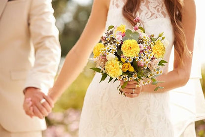 IPOPU Yellow Carnations Artificial Flowers 6PCS Faux Carnations Silk Flowers 33in Long Flowers for Tall Vases for Wedding Home Table Centerpieces Floral Arrangement(Yellow)