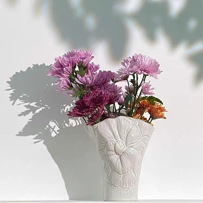 White Ceramic Decorative Vase,Cute Small White Flower Vase for Home Decor,Nordic Modern Boho Ins Style Decorative Ceramic Aesthetic Vases for Flowers
