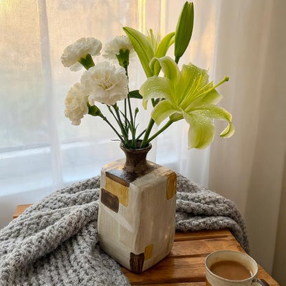 Ceramic Flower Vase Home Decor-6" Tall Vase for Centerpieces,Large Decorative Terracotta Vases, Farmhouse Rustic Pottery Vase for Home Decor Living Room, Table,Shelf or Mantel(Square)