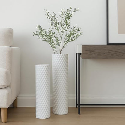 Leewadee White Tall Floor Vase, Set of 2 Decorative 24/19″ Large White Vases from Metal for Home Decor Living Room, Style with Pampas Grass for Modern, Vintage, Rustic or Farmhouse Room Decor