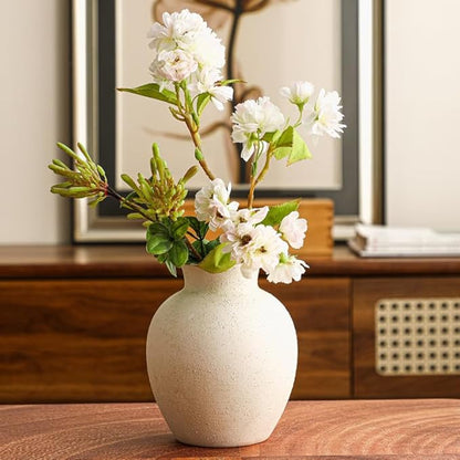 6.1 Inch White Ceramic Vase，Rustic Bohemian Terracotta Vase,Wabi-Sabi Style, Handmade Farmhouse Vase,Suitable for Home décor, Tables, Living Rooms, entryways, Fireplace Decorations, and Weddings