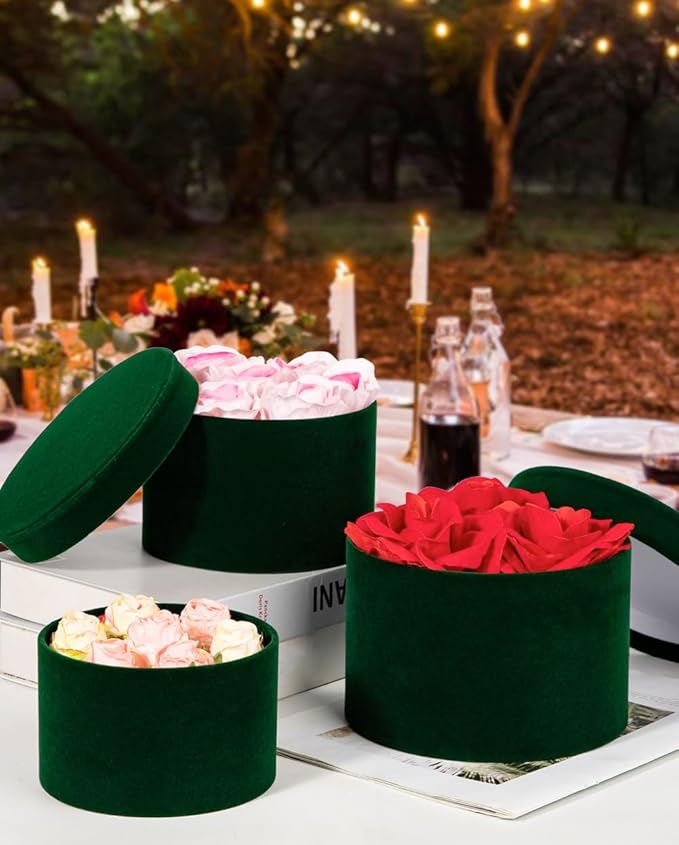 GnFlus Round Gift Boxes with Lids for Presents Set of 4 Green Velvet Nesting Gifts Box for Arrangements Flowers Wedding Birthday Valentines Bridesmaid Christmas Party Anniversary