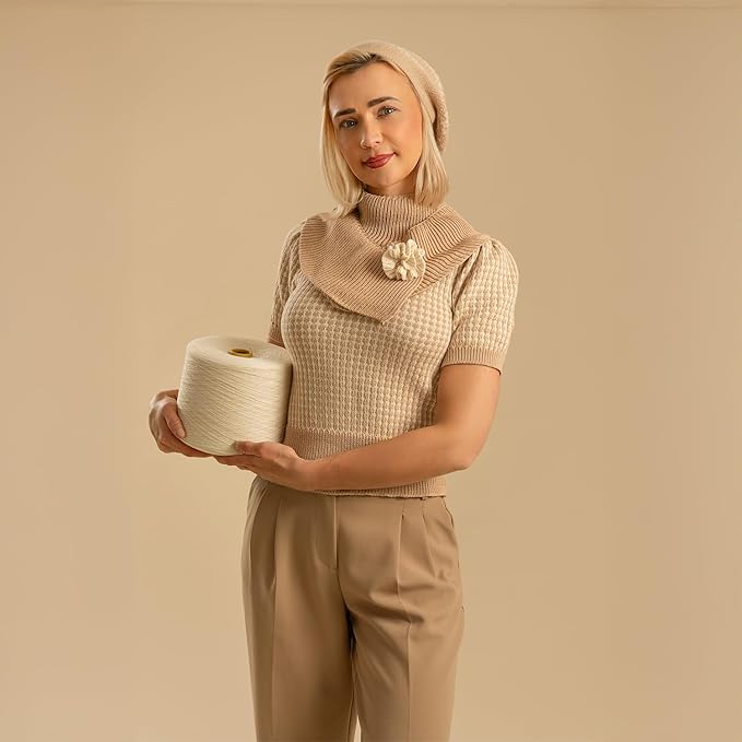 Kate Seamless Paper Backdrop for Photography Beige Cream Backdrop Paper (53''x16.4' Ivorine)
