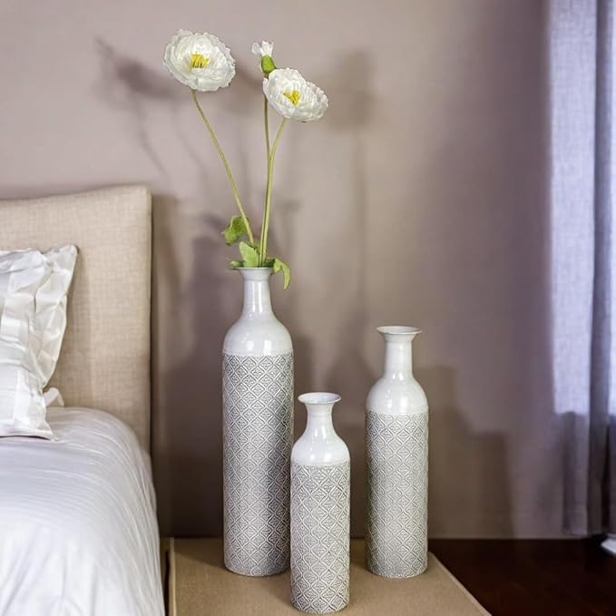 Leewadee Set of 3 Large Floor Vases – Decorative Tall Metal Vases in Grey White (28/22/17 inches) – Elegant Home Decor for Stylish Interiors