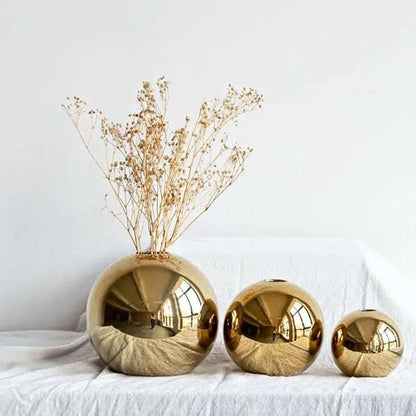 Ceramic Flower Vase for Home Decor – Round Ball Vase for Table, Shelf, Living Room Centrepiece | Modern Decorative Item for Home Office Decor (Gold) (Large)