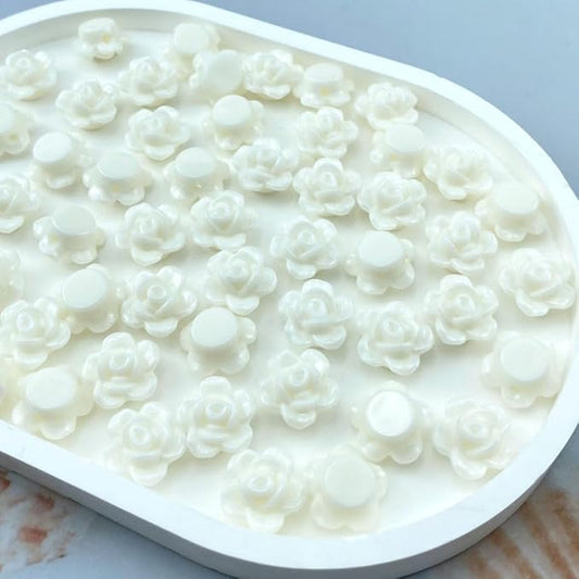 200pcs Acrylic Rose Flower Beads Candy Color Flat Back Spacer Beads Loose Pastel Colorful Decor for DIY Crafts Jewelry Making Bracelet Necklace Earrings(Cream)