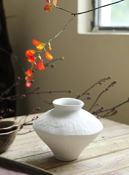 GeLive Rustic White Ceramic Vase, Handmade Vintage Pottery Jar, Table Centerpiece Flower Vase Porcelain Waterproof for Fresh Dried Plants, Farmhouse Wabi Sabi Art Home Decor