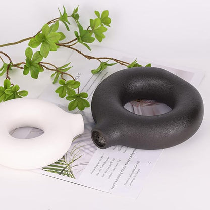 Black and White Vase Decor Donut Vase Set of 2 - Circle Hollow Vases, Modern Matte Ceramic Vases for Entryway Living Room Bedroom Dining Table Centerpiece Office Home Decor
