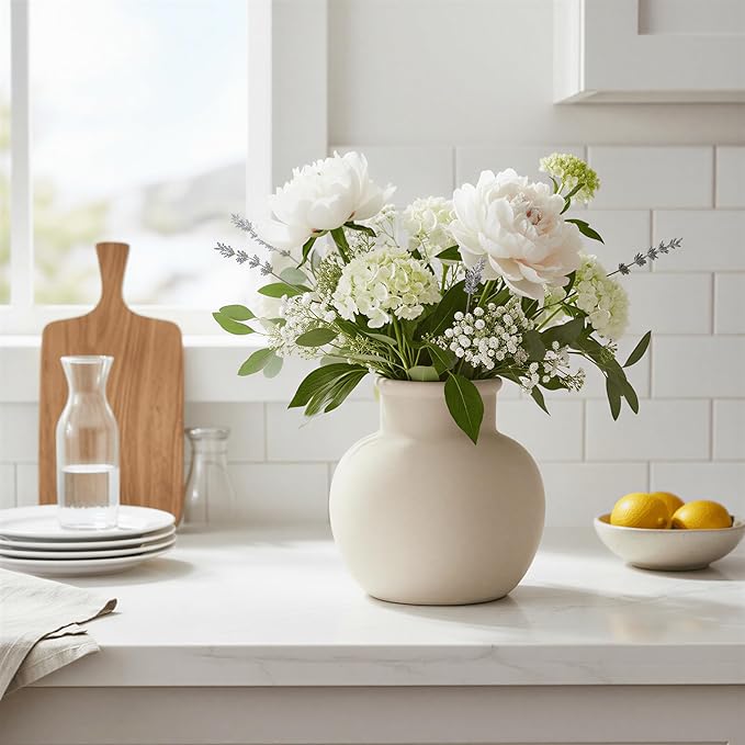 5.5-Inch Off-White Ceramic Flower Vase, Rustic Farmhouse Boho Pottery Decor for Living Room, Table Centerpiece, Mantel & Shelf