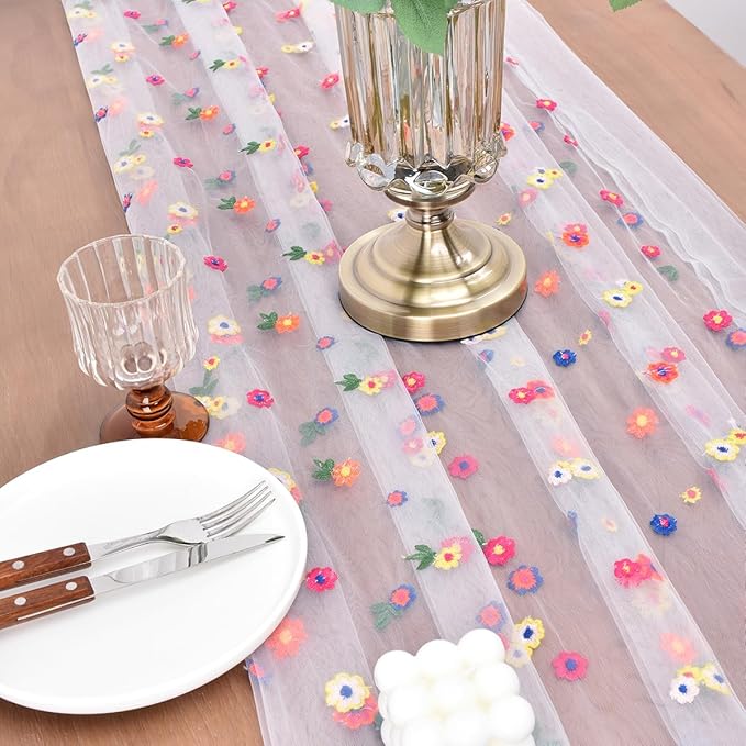 Joanlody Ivory Embroidery Daisy Christmas Table Runner 10ft Florals Seasonal Tulle Table Runner Holiday Kitchen Dining Table Decoration for Home Party Indoor