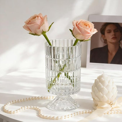 Pedestal Glass Vase, Textured Crystal Vase for Flowers, Bouquet, Vintage Transparent Vases 6.7 Inch, Decorative Flower Vases for Centerpieces, Dining Table, Home Decor, Office, Wedding, Party
