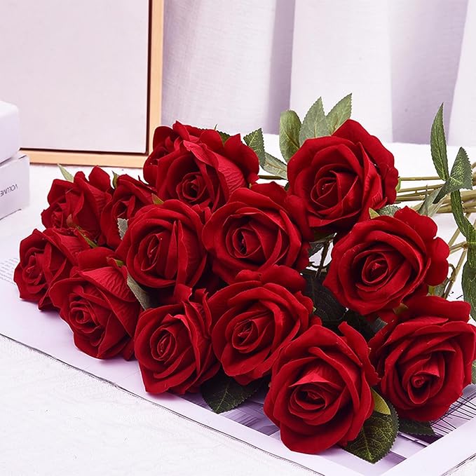 BLEUM CADE 100 Pcs Red Roses Artificial Flowers, Real Touch Velvet Roses Fake Flowers Bulk, Artificial Roses Bouquet with Long Stems Bridal DIY Wedding Party Centerpiece Decorations