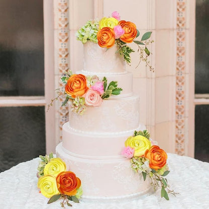 IPOPU Artificial Ranunculus Silk Flowers with Stems 12PCS Mini Fake Flowers for DIY Wedding Bouquet Bridal Shower Decorations Floral Filler Flowers Centerpieces (Orange Yellow)