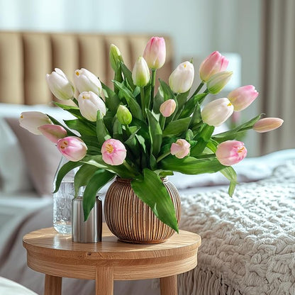 20PCS Fake Tulips Artificial Tulip Silk Flowers Fake PU Bouquet Artificial Flowers Faux Flowers with Gift Box Soft Faux Tulips Bouquets Arrangements for Party Wedding Home