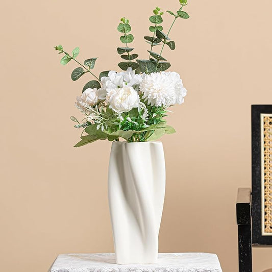 White Ceramic Vase with Ruffled Texture - 8.9" Unique Flower Vase for Pampas Grass & Centerpieces, Decorative Boho/Farmhouse Vase for Living Room, Office Desk & Housewarming Gift (for Her/Yourself)