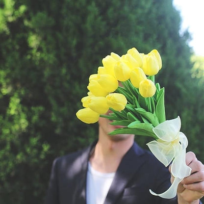 UKELER 24 Pcs Yellow Flowers Floral Artificial Tulip Flowers for Home Decorations Centerpieces Arrangement Wedding Bouquet