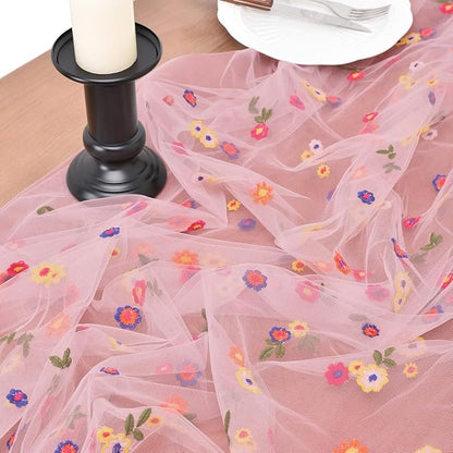 Joanlody Blushing Pink Embroidery Daisy Christmas Table Runner Florals Seasonal Tulle Table Runner Holiday Kitchen Dining Table Decoration for Home Party Indoor