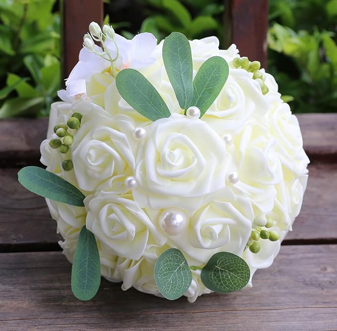 Lightweight Bridal Wedding Bouquet Round Holding Bouquet Throw Toss Artificial Rose Flower Bunch for Bride Bridesmaid Wedding Quinceanera (Cream, 7.9")