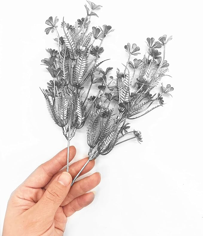 Artificial Plants Decor, Fake Glitter Clover Stem Plastic Flowers Stems Faux Simulation Good Luck Grass Twigs Plant for Wedding Picks Decoration DIY Wreath Crafts Christmas Tree Filler Silver 10 Pcs