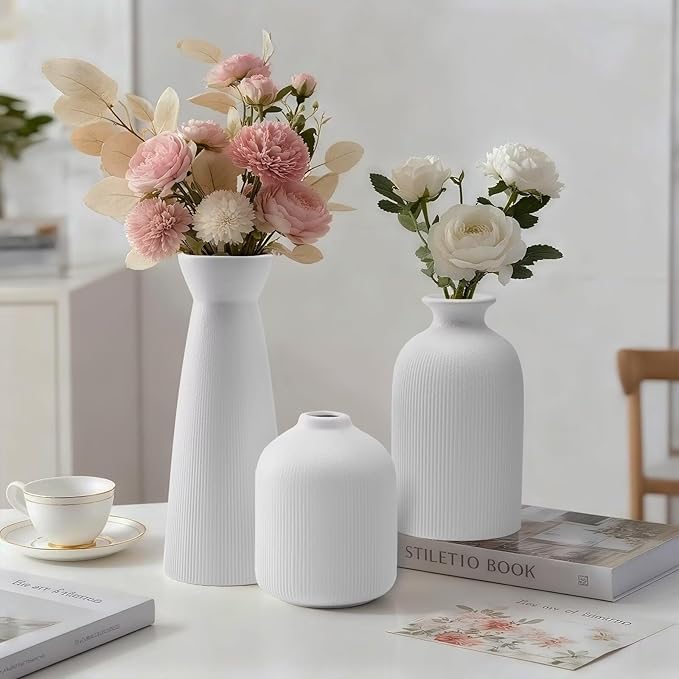 Christmas White Ceramic Flower Vases Set of 3, Large Xmas Gift Vases with Vertical Stripe Texture, Modern Decorative Vases for Dried Flowers, Home Decor for Living Room Bedroom Kitchen Shelf
