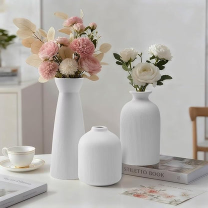 Christmas White Ceramic Flower Vases Set of 3, Large Xmas Gift Vases with Vertical Stripe Texture, Modern Decorative Vases for Dried Flowers, Home Decor for Living Room Bedroom Kitchen Shelf