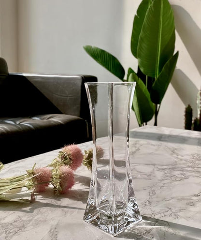 KLIFA- Small Acrylic Square Bud Vase, Shatterproof, High Transparency, Plastic Single Stem Vase, Clear, Hight 7.48 inch, 3 pc