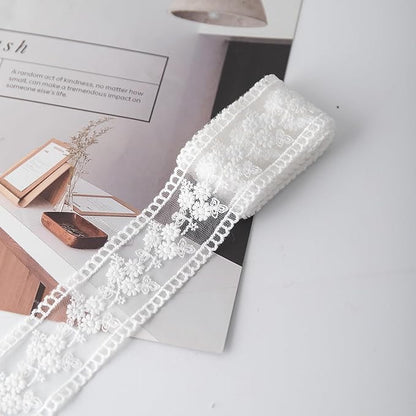 5 Yard Floral Lace Ribbon, Delicate Daisy Lace Trim for Wedding Dresses, DIY Crafts, Clothing, and Curtain Embellishments(White)