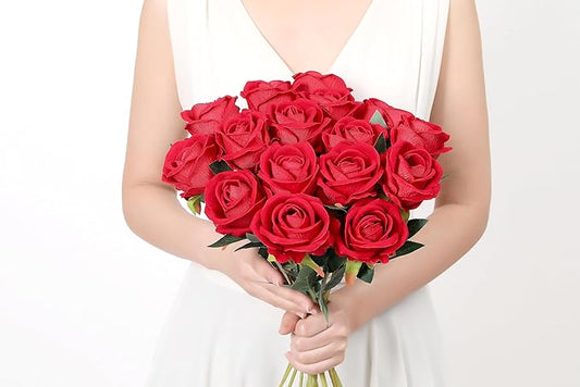 SITUMEIZI 15PCS Red Artificial Roses Silk Flowers Fake Roses Realistic Bouquet Long Stem with Gift Box for Mother's Gift Day Home Party Wedding Decorations