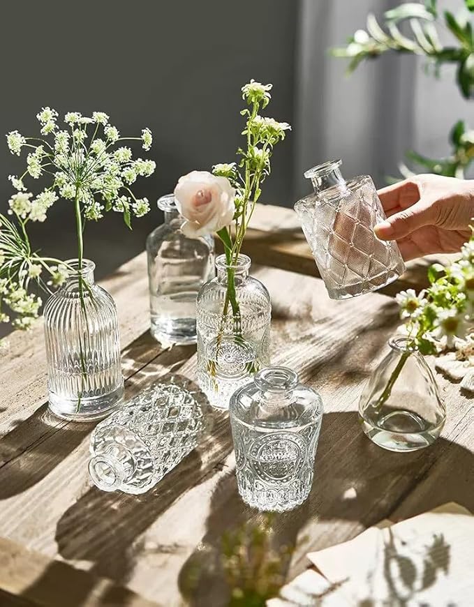 16Pcs Glass Bud Vase Set, Mini Flower Clear Vase Set Bud Vases for Wedding Centerpiece Table Decor, Vintage Small Vases for Room Home Dining Party Table Center Decor
