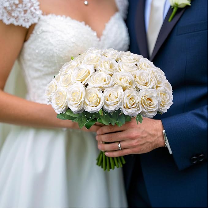 Artificial Rose Flower Ivory Flowers Ivory Roses White Roses Silk Flowers 30 pcs with Long Stem Silk Roses Bouquet for Wedding Bridal Shower Party Home Decoration