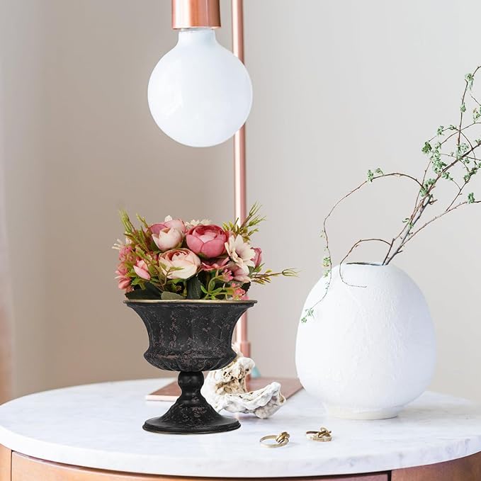 FUOYLOO Vintage Metal Urn Planter, Tall Urn Planter for Indoor Outdoor Plants, Farmhouse Bucket Flower Pots, Garden Pillar Flowerpot, Suitable for Home Office Wedding Desktop Ornament