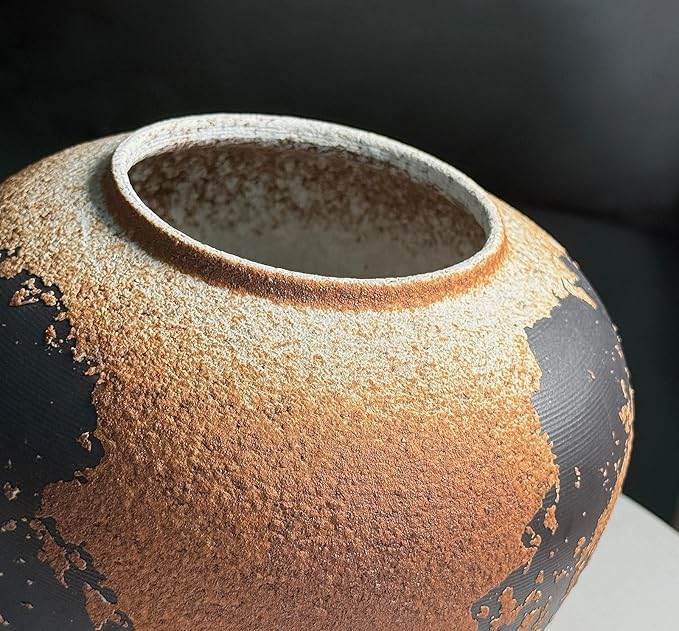 GeLive Round Ceramic Vase Brown Rustic Textured Moon Jar Table Centerpiece Pottery Vase Decorative Planter Pot Flower Container for Fresh Dried Plants Home Decor Kitchen Utensil Holder