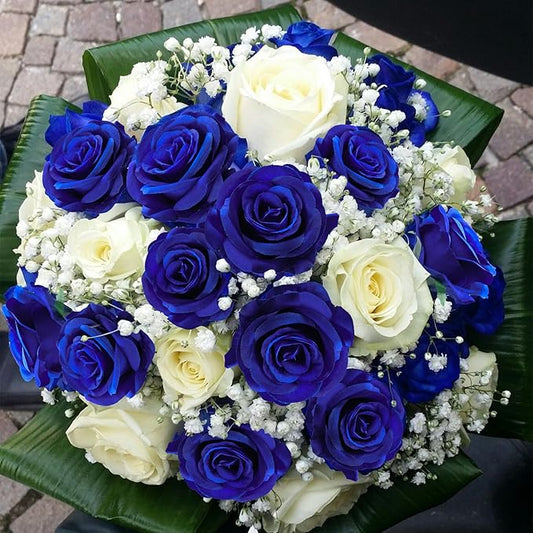 50pcs Artificial Roses Flowers in Bulk,Realistic Silk Fake Rose with Long Stem for Wedding Centerpieces Bouquet Party Floral Arrangement Home Decoration(Royal Blue)
