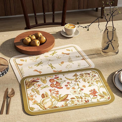 ISAENNE Dragonfly Print PVC Placemats Set of 6,Rectangular Green Placemat, Waterproof and Heat-Resistant Floral Pattern,Decoration for Kitchen,Dinning,Parties, Holiday,12"*17"