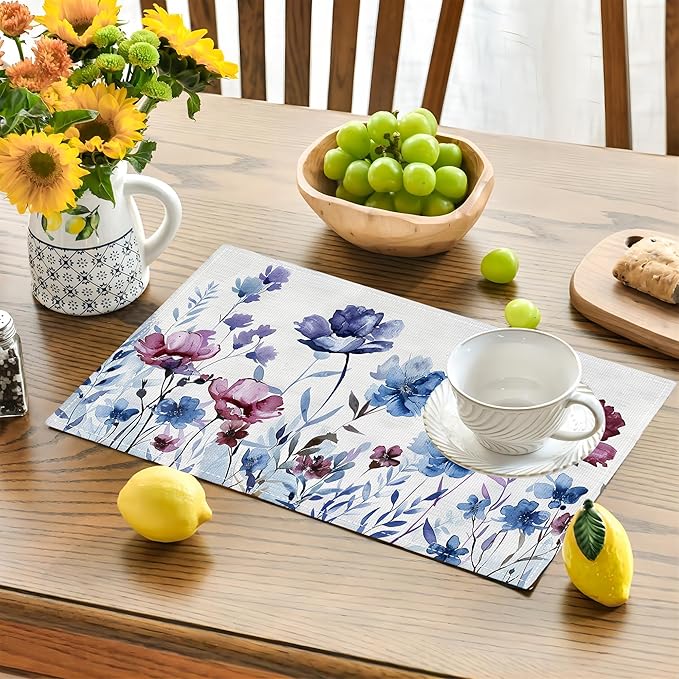 Floral Placemats Set of 4 Flower Daisy Watercolor Table Mats Washable Place Mats for Home Party Indoor Kitchen Dining Table Decoration 12x18 Inch