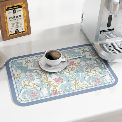 patdrea Red Blue Flower Rectangular PVC Placemats, Pack of 6, Waterproof Insulation, Soft and Durable, Suitable for Dining Table, Kitchen and Coffee Table Decoration,12"*17"