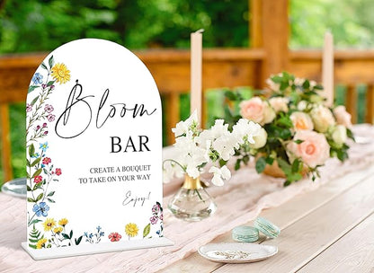 Acrylic Wedding Signs Bloom Bar Sign for Reception, 6x8" Floral Themed Arch Acrylic Table Decor, Flower Bar Supplies, Love Is In Bloom Decorations for Baby Shower Bridal Shower Engagement Party