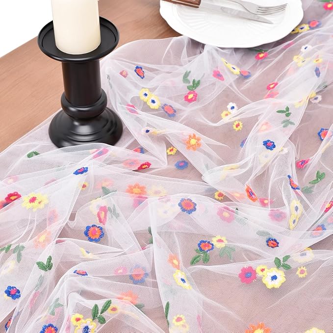 Joanlody Ivory Embroidery Daisy Christmas Table Runner 10ft Florals Seasonal Tulle Table Runner Holiday Kitchen Dining Table Decoration for Home Party Indoor