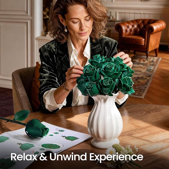 iATOM Green Rose Bouquet Building Set, Artificial Flowers Botanical Collection for Adults, Gift for Christmas and Valentines Day - Retro Home Office Table Centerpiece Decor - IA11018