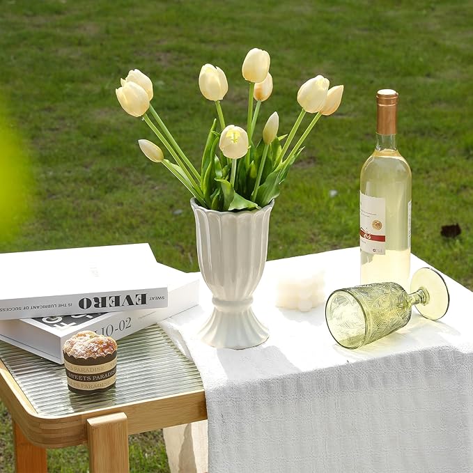 15PCS Artificial Tulips Real Touch Autumu White Faux Latex Flowers Lifelike Fake Tulip Bouquet Flowers Arrangements for Wedding Home Kitchen Garden Table Party Decoration