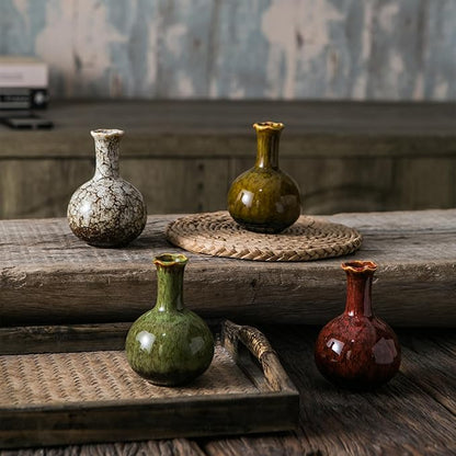 JOJUNO Glazed Rustic Bud Vase Set of 4 - Small Ceramic Mini Pottery Vases in White, Yellow, Green, Red - Ideal for Fresh & Dried Flowers - Modern Farmhouse Décor for Living Room, Shelves, Dining Table